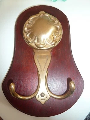 PORTE MANTEAUX PATERE EN BRONZE SOCLE BOIS - Photo 1/4