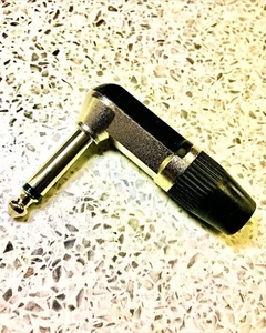 1 X 6.35mm 1/4 inch PRO METAL Mono right angle heavy duty Jack & Strain Relief - Picture 1 of 4