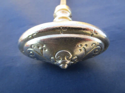 Poignée ancienne laiton massif décoré porte d'intérieur avec carré de 6 - Photo 1/4