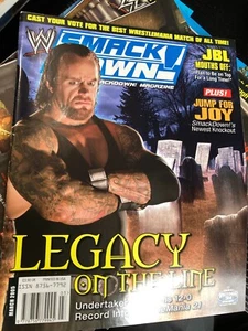WWE WWF SMACKDOWN Magazine - March 2005 - Undertaker Wrestlemania 21 - Picture 1 of 3