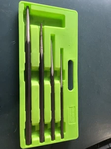 GRIP PUNCH SET - Picture 1 of 4