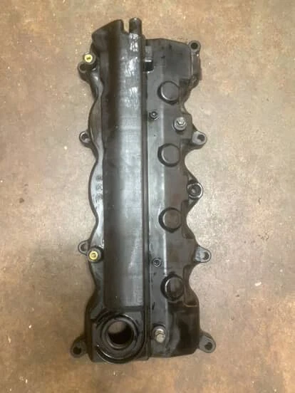 Cubierta de válvula de motor Honda Civic 2006-2011 OEM Foto 1 de 2