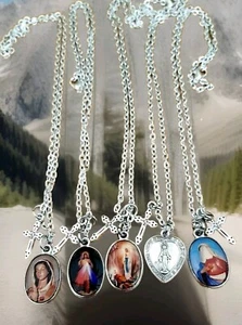 Holy Saints Mary & Jesus pendant & mini cross 18" shiny silver chain necklace - Picture 1 of 12