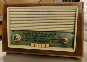 Antik STERN-VEB ILMENAU 4950 Sonneberg Röhrenradio Bj.1961/62 - Bild 1 von 6