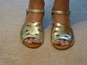 Spring Step Women's Laverra open Toe Heeled Sandal Gold US SIZE 10 - Picture 1 of 6