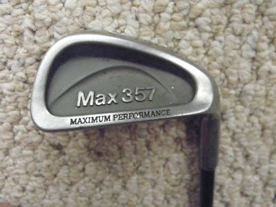Men right handed regular graphite Maxfli Max 357 PW - Image 1 of 4