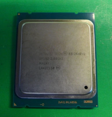 Procesador CPU ORIGINAL WD6GN Intel Xeon E5-2640 SR19Z V2 2,0 GHz Foto 1 de 3