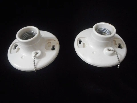2 Vintage Porcelain Round Pull-Chain Light Bulb Socket Fixture Leviton 4 1/2" @ Cover