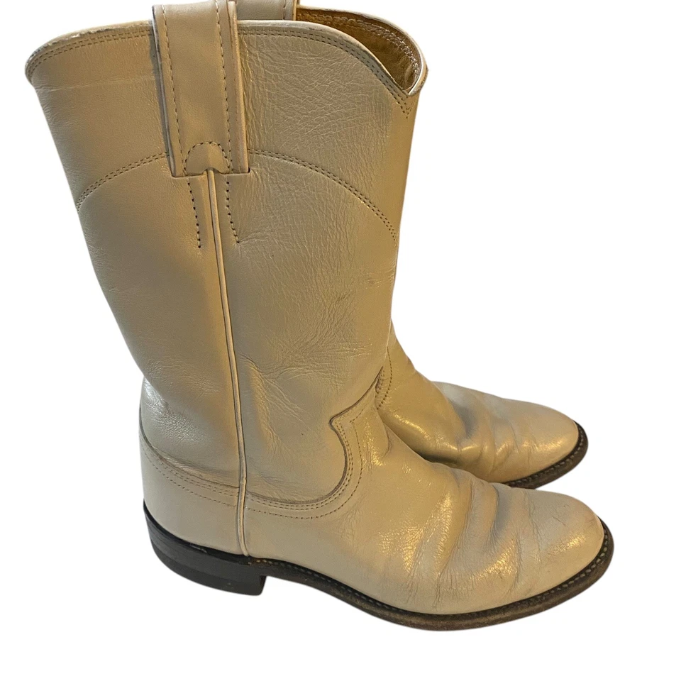 JUSTIN Size 4 B Vintage Creamy Bone White Roper Boots Style L3713 Vintage - Image 1 of 4