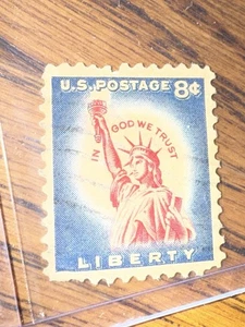 1958 Statua della Libertà USA francobollo 8 centesimi rosso e blu - Foto 1 di 2