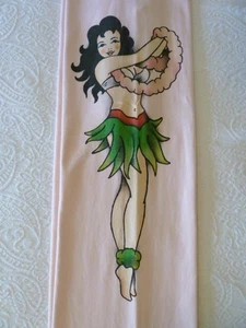 Lucky Brand Vintage Y2K hellrosa Tattoo Pinup Hula Girl Maui D/S Jogginghose M gebraucht, in einwandfreiem Zustand - Bild 1 von 12