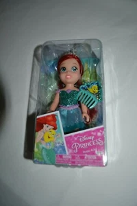 DISNEY 2020 PRINCESS PETITE ARIEL WITH COMB !! - Picture 1 of 3