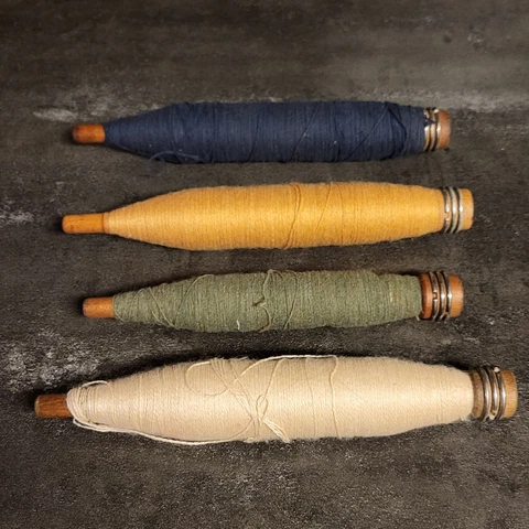Lot Antique Wooden Spools Yarn Weaving Spindle Bobbins 8" Textile Thread Shuttle Cover