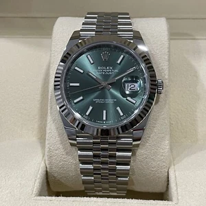 Rolex Datejust 41 Mint Green 126334 Gold Bezel Jubilee Unworn Complete 2023 - Picture 1 of 6