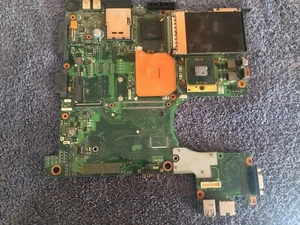 SCHEDA MADRE TOSHIBA A100 NON FUNZIONATE - Foto 1 di 2