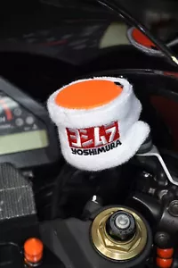 Blanco Logotipo Yoshimura 1x Calcetín Depósito Cubierta Grande Motocicleta Banda de Sudor - Imagen 1 de 3
