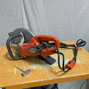 Seghetto per calcestruzzo HUSQVARNA K4000 WET lama 14" diametro Velocità massima bagnato/asciutto 4.200 giri/min - Foto 1 di 6