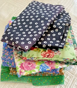 Lote de tela vintage restos de algodón rosa floral costura acolchado artesanía - Imagen 1 de 12
