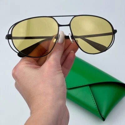 Gafas de sol Bottega Veneta para hombre negras amarillas piloto BV1344S 002 NUEVAS Foto 1 de 4