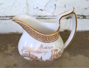 Spode Garden Y7046 Creamer Bone China bordo oro fuori produzione - usato pochissimo - Foto 1 di 4