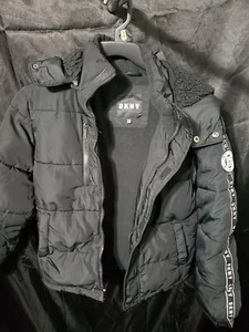Thick Warm boys winter coat size 10/12 - Picture 1 of 17