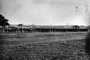 New 5x7 Civil War Photo: Men of 3rd Pennsylvania Heavy Artillery at Fort Monroe - Picture 1 of 1