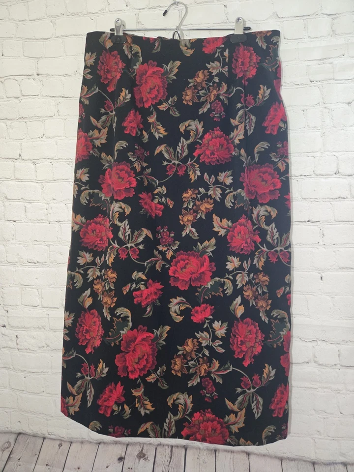 Saia Maxi Antiga Tamanho 18W Moody Inverno Vermelho Floral Anos 90 Whimsygoth FairyGrunge  - Imagem 1 de 4