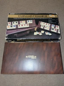 Pressman Tournament Rummikub 1986 juego estuche de transporte portátil tiene las 106 baldosas - Imagen 1 de 4