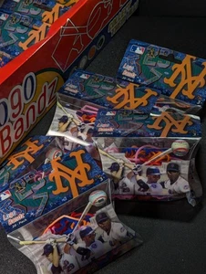 New York Mets Logo Bandz Retro Unopened Pack x1 - 20 Bands - Like Silly Bandz - Picture 1 of 7
