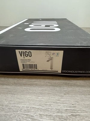 Grifo de baño Vigo VG03007BN níquel duris de un solo orificio níquel cepillado *usado* Foto 1 de 4