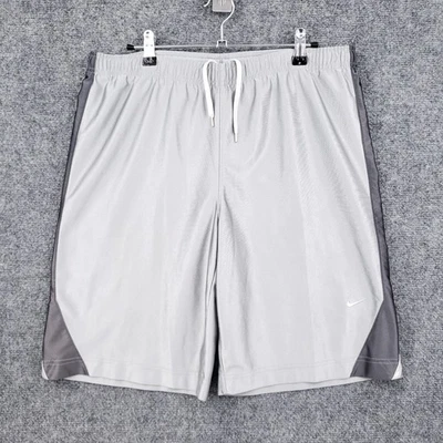 VINTAGE Pantalones Cortos Nike Niños XL Jóvenes Gris Metálico Baloncesto Atlético Plateado Y2K Foto 1 de 4