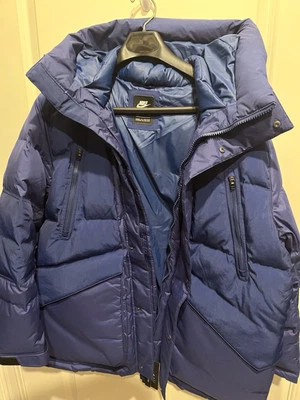 Nike Men’s Down Filled Hooded Parka  NWT  Size XL  MSRP $350  Navy Blue - Image 1 of 4