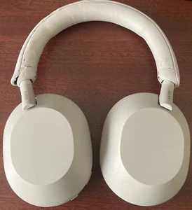 Sony WH-1000XM5/S Wireless Noise Canceling Bluetooth Headphones - Fair - Picture 1 of 4