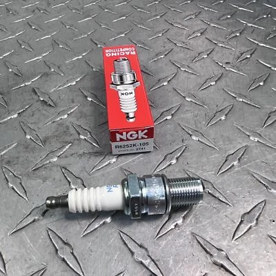 NGK Spark Plug R6252K-105 2741 fits Kawasaki Suzuki KX100 KX85 KX80 RM100 QTY 2 - Imagem 1 de 2