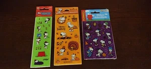SET BESTEHEND AUS 3 PEANUTS SNOOPY AUFKLEBER CAMPING/THANKSGIVING/SPORT NEU! - Bild 1 von 11