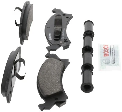 Pastillas de freno delanteras semimetálicas QuietCast Bosch 1992-1995 Chevrolet Cavalier Bosch Foto 1 de 4