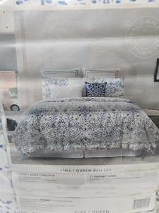 Real Simple  Lisbon  Full / Queen Comforter Set 3 Piece  Blue And White  - Picture 1 of 8
