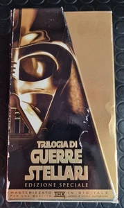 Trilogia Di Guerre Stellari Edizione Speciale con cofanetto originale VHS - Foto 1 di 4