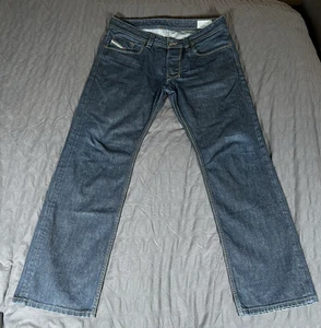 Diesel Men's Jeans W32 L30 Blue Larkee Regular Straight Denim Wash 008Z8 Italy - Picture 1 of 23