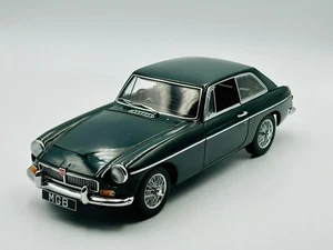 1:18 1969 MG B GT Coupe MKII -- Racing Green -- AUTOart Millenium 76602 - Picture 1 of 5