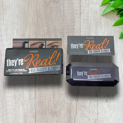 NUEVO Son reales! Licuadora de sombras de ojos Benefit Duo malva mezcla 3,5 g en caja difícil de encontrar Foto 1 de 4