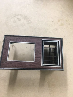 81-88 Oldsmobile Cutlass Dash Wood Grain Panel Vent Louvers AC Deflectors Gbody Foto 1 de 3
