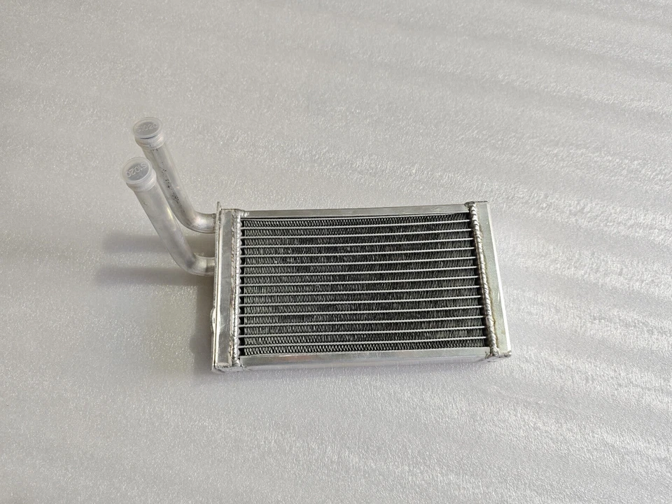 Алюминиевый радиатор отопителя для Audi 80 90 quattro 1988-1995 Volkswagen Passat - Изображение 1 из 4