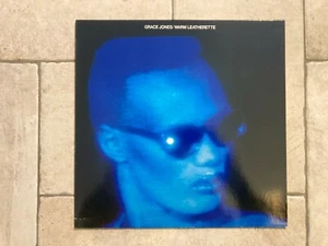 Grace Jones _ Warm Leatherette _ Vinile LP 33giri _ 1980 Island W. Germany 1st p - Foto 1 di 4