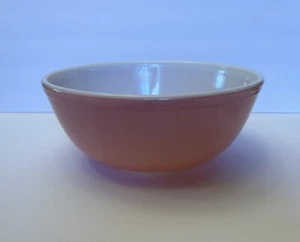 Vintage Pyrex #404 1950's Large 4 Qt Pink Flamingo Nesting Mixing Bowl - Picture 1 of 10