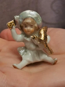 Little Girl China Ornament Figure Figurine Pretty Delicate Good Condition - Picture 1 of 2