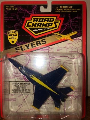 Volante Road Champs 1996 de metal fundido a presión y plástico F-18 Hornet nuevo en paquete Foto 1 de 4