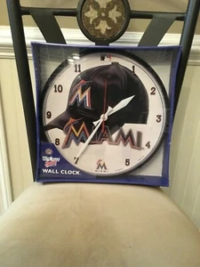 MIAMI MARLINS WALL CLOCK - Picture 1 of 1