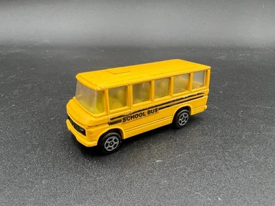 Autobús escolar Corgi Juniors Mercedes Benz amarillo Gt Gran Bretaña ¡forma decente! Foto 1 de 4