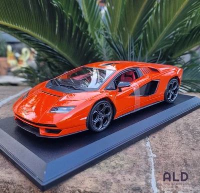 modellino auto scala 1/18 lamborghini countach lpi 800-4 modellini della maisto - Immagine 1 di 4